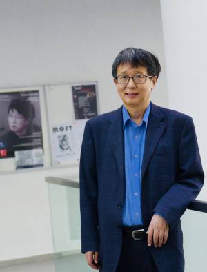 赵稀方工作照.jpg